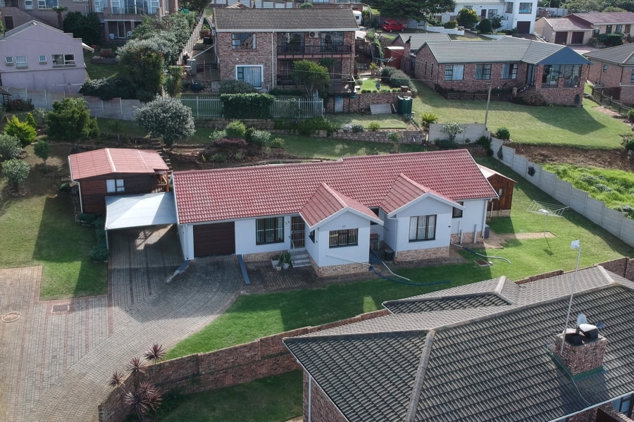 3 Bedroom Property for Sale in Dana Bay Western Cape